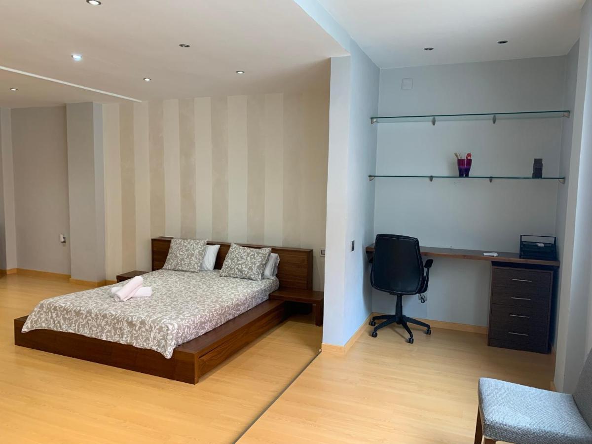 Luxury Apartment Mercat Central Tarragona Luaran gambar