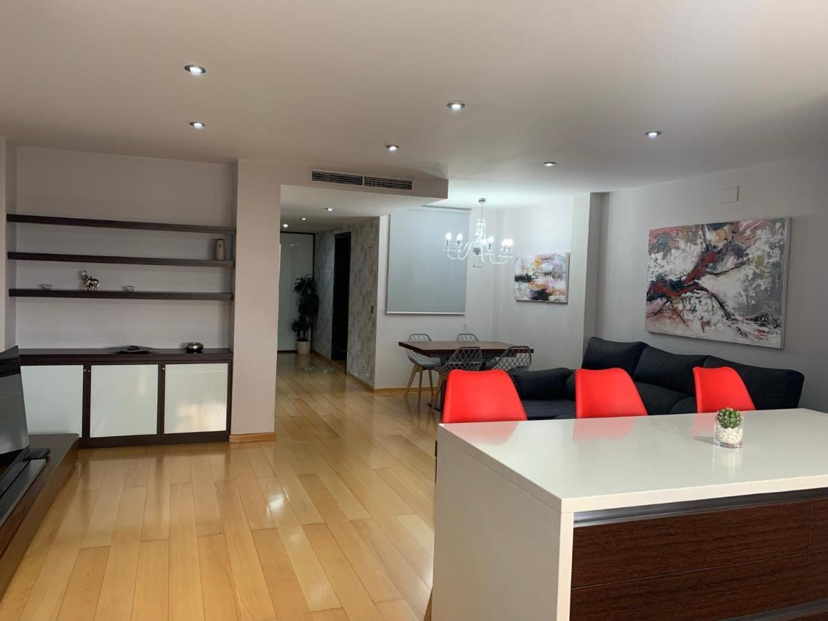 Luxury Apartment Mercat Central Tarragona Luaran gambar