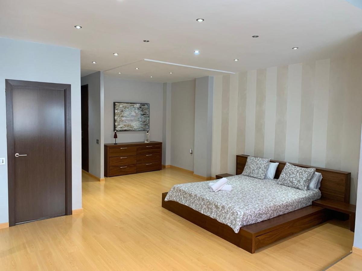 Luxury Apartment Mercat Central Tarragona Luaran gambar
